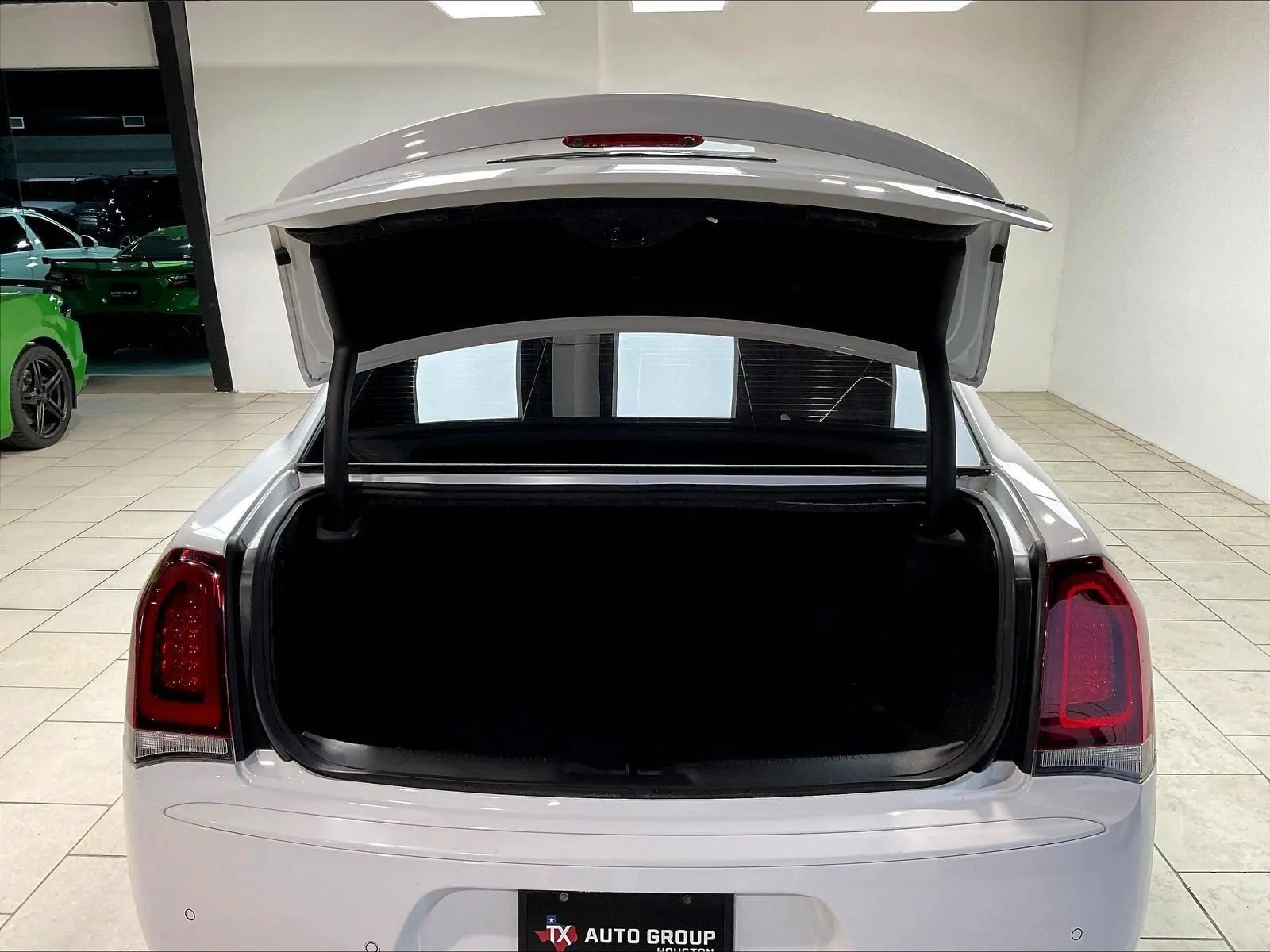 Used 2022 Chrysler 300 S RWD image 41