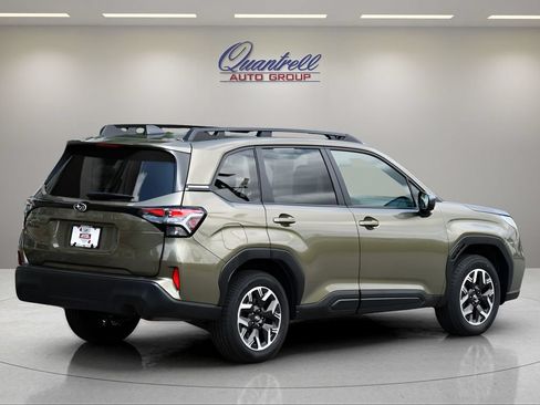 Certified 2026 Subaru Forester Premium AWD/4WD image 4
