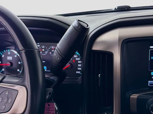 Used 2018 GMC Sierra 1500 Denali image 21