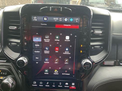 Used 2022 RAM 1500 Limited w/ Night Edition AWD/4WD image 18