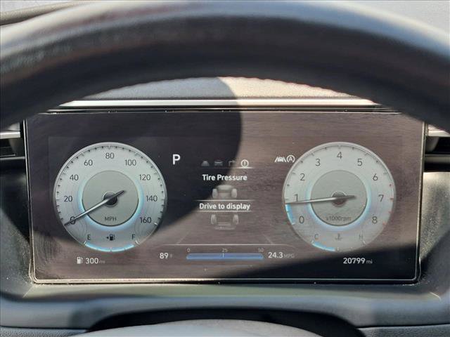 Used 2022 Hyundai Tucson Limited FWD image 11