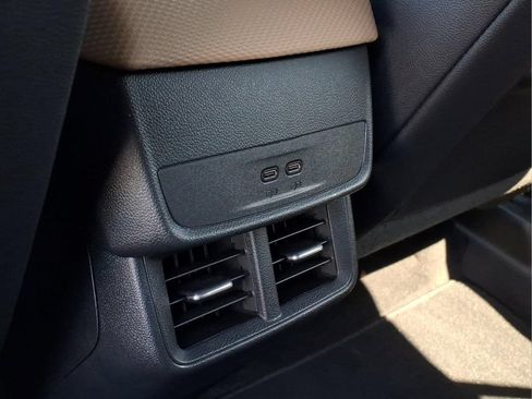 Used 2026 Chevrolet Equinox ACTIV FWD image 16