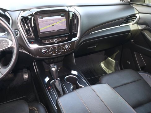 Used 2018 Chevrolet Traverse Premier w/ Redline Edition FWD image 11