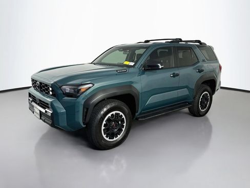 Used 2026 Toyota 4Runner TRD Off-Road AWD/4WD image 3