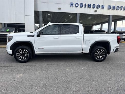 Used 2023 GMC Sierra 1500 AT4 w/ AT4 Premium Package image 8