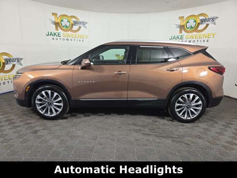 Used 2023 Chevrolet Blazer Premier AWD/4WD image 4