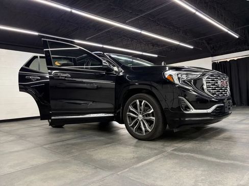 Used 2019 GMC Terrain Denali w/ Advanced Safety Package FWD image 43