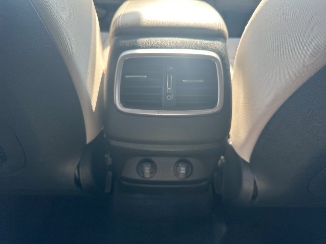 Used 2019 Kia Sorento FWD w/ LX Convenience Package image 23