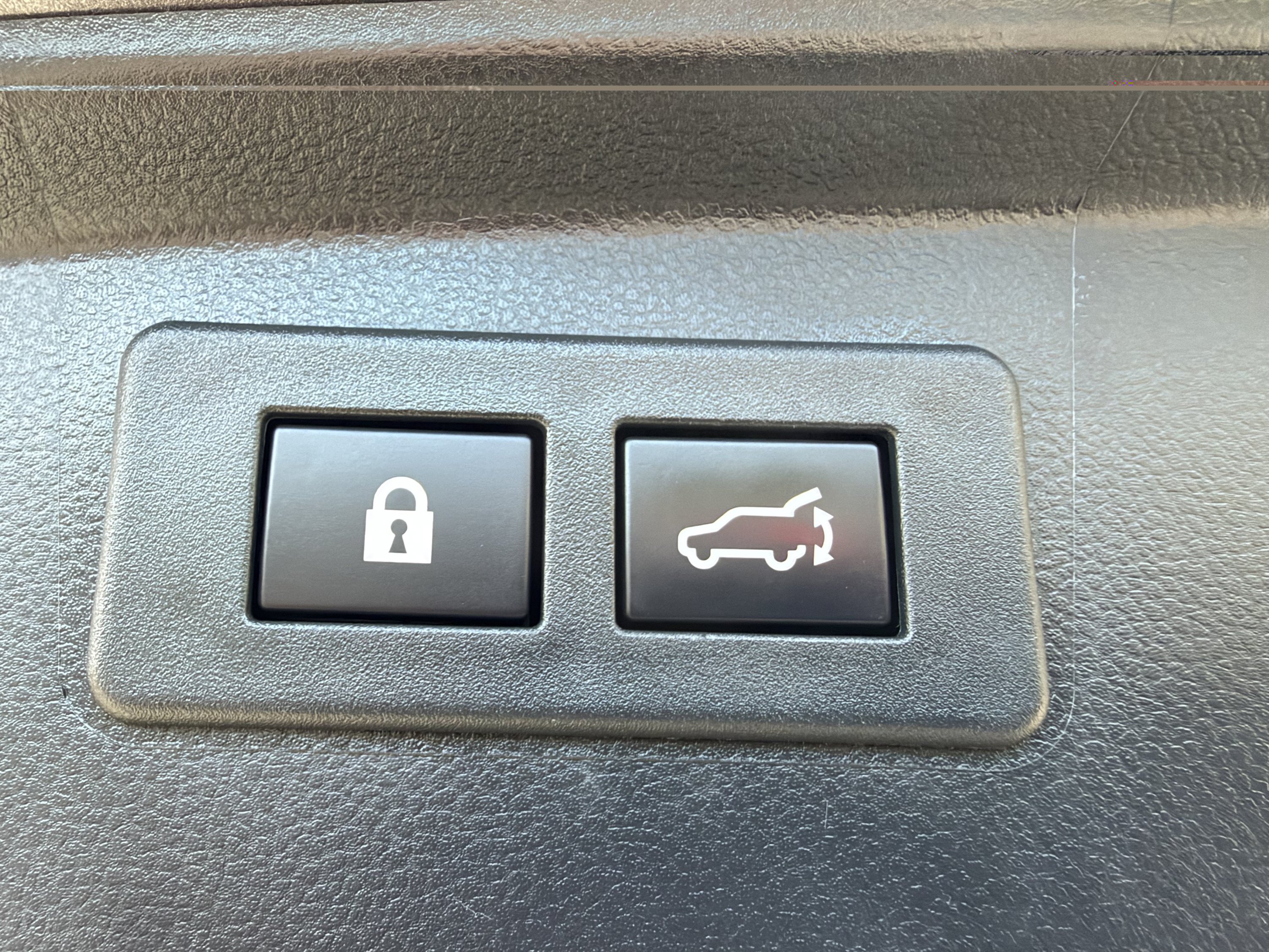 Used 2022 Subaru Outback Touring XT AWD/4WD image 12