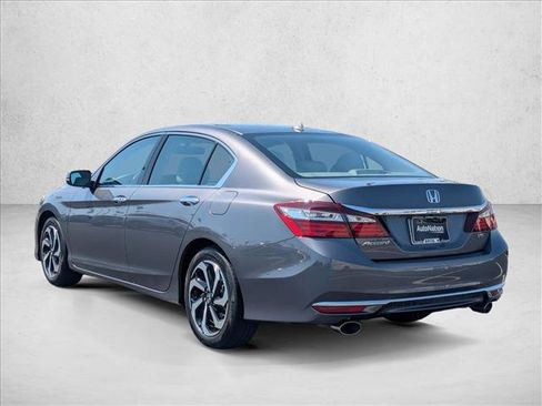 Used 2017 Honda Accord EX-L image 8
