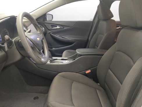 Used 2019 Chevrolet Malibu LT w/ Driver Confidence Package II FWD image 17