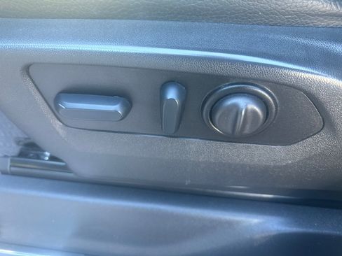 Used 2023 GMC Sierra 2500 Denali w/ Denali Ultimate Package image 25