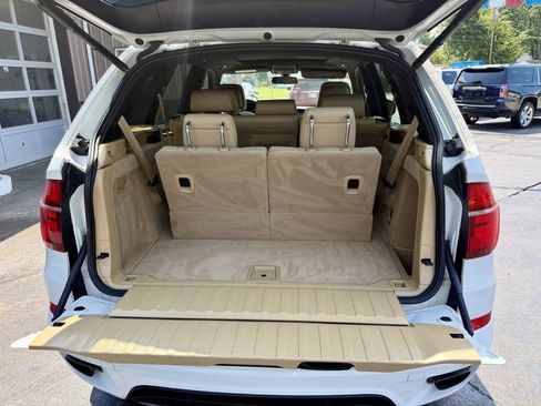 Used 2013 BMW X5 xDrive50i AWD/4WD image 28