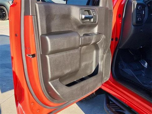 Used 2022 Chevrolet Silverado 1500 Custom Trail Boss image 11