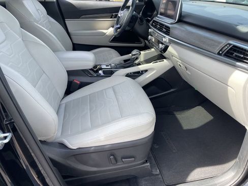 Certified 2021 Kia Telluride SX w/ SX Prestige Package AWD/4WD image 35