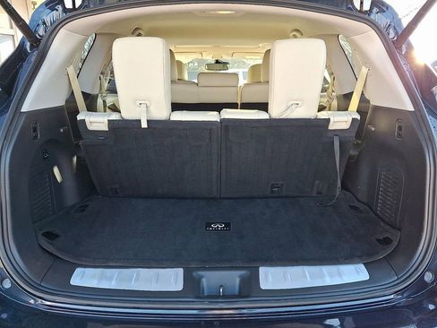 Used 2019 INFINITI QX60 Luxe w/ Essential Package image 35