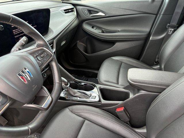 Used 2024 Buick Encore GX Sport Touring FWD image 16