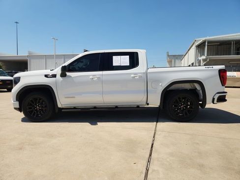 Used 2024 GMC Sierra 1500 Elevation AWD/4WD image 4