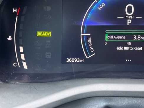 Certified 2025 Toyota Camry SE FWD image 27