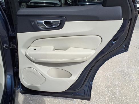 Certified 2023 Volvo XC60 B5 Plus w/ Protection Package Premier image 14