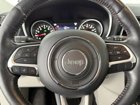 Used 2018 Jeep Compass Limited w/ Safe & Security Group FWD image 14
