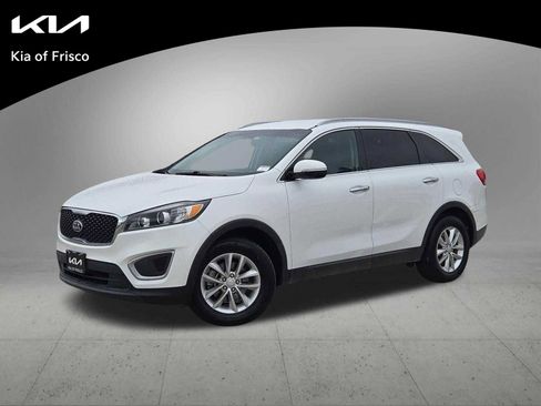 Used 2016 Kia Sorento FWD image 1