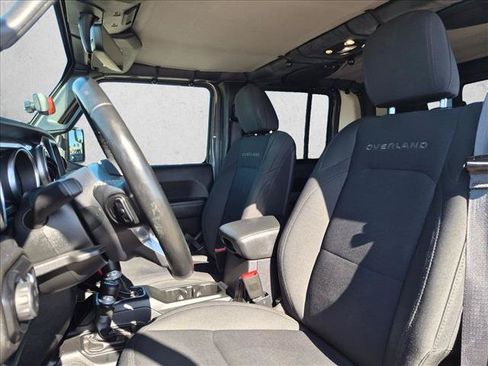 Used 2020 Jeep Gladiator Overland AWD/4WD image 22