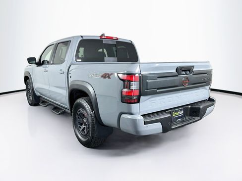 Used 2025 Nissan Frontier PRO-4X AWD/4WD image 5