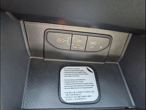 Used 2026 Kia Sportage EX FWD image 12
