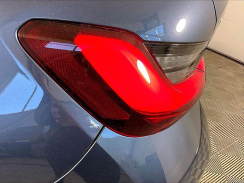 Certified 2025 BMW 330i xDrive 330i xDrive image 32