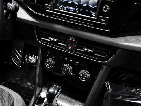 Used 2024 Volkswagen Taos S image 25