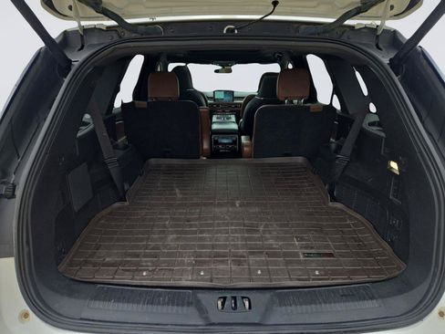 Used 2021 Lincoln Aviator Reserve w/ Equipment Group 201A RWD image 25