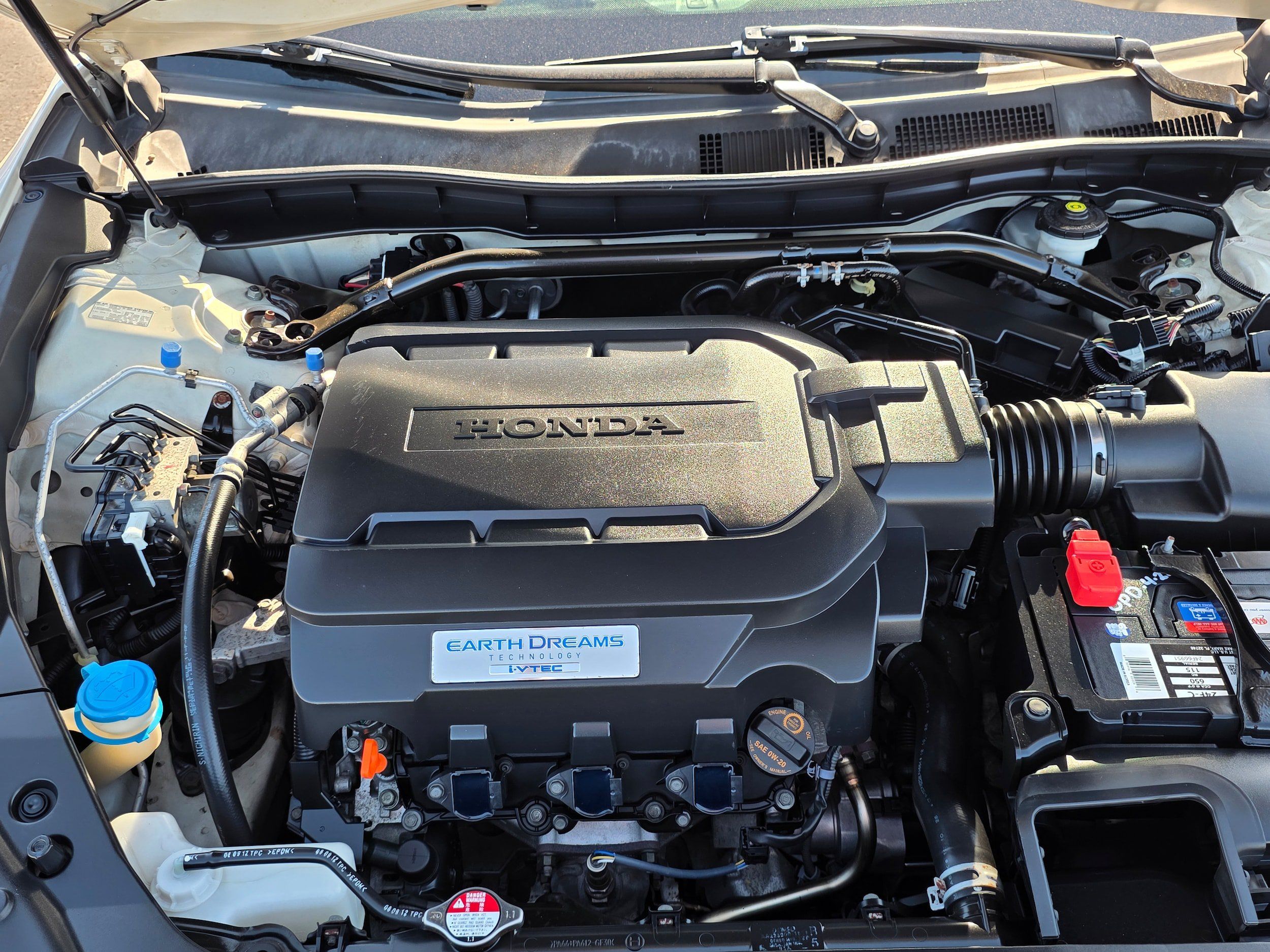 Used 2013 Honda Crosstour EX image 29