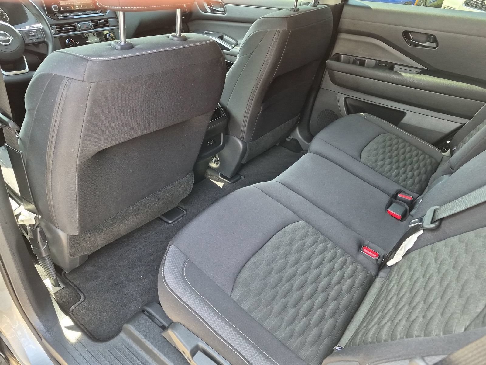 Certified 2024 Nissan Pathfinder S w/ Cargo Package AWD/4WD image 32