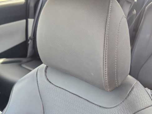 Used 2023 Kia Carnival SX Prestige FWD image 13