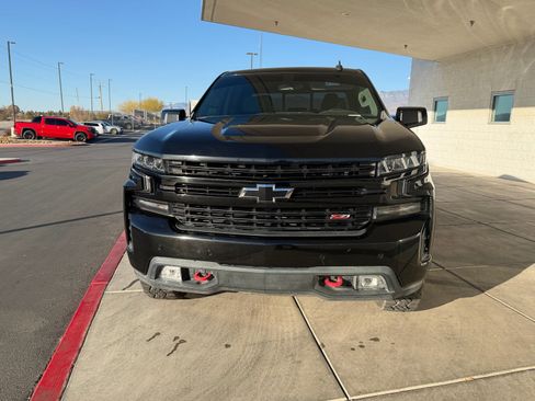 Used 2020 Chevrolet Silverado 1500 LT Trail Boss image 8