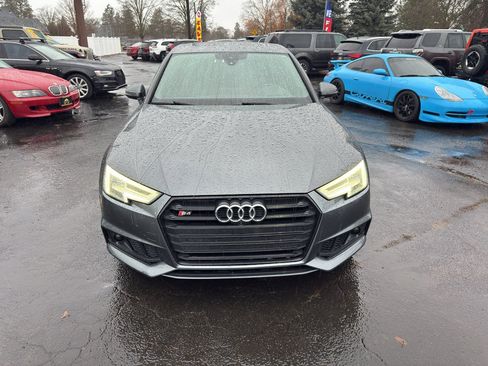 Used 2018 Audi S4 Prestige w/ Prestige Package image 9