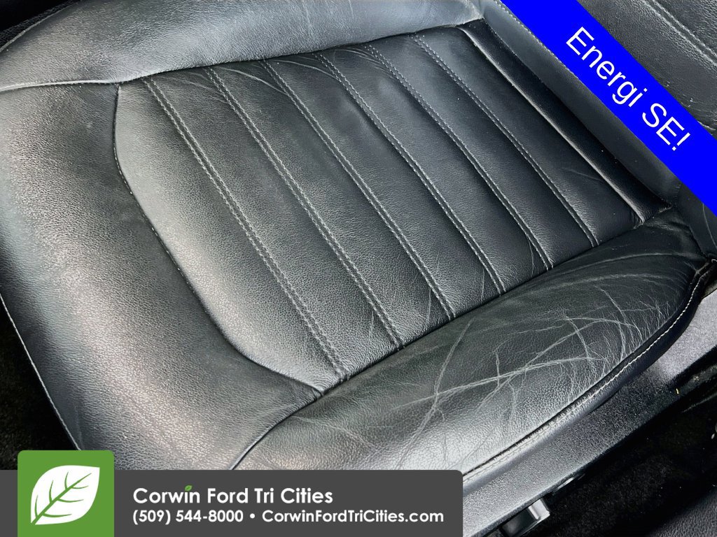 Used 2018 Ford Fusion Energi SE FWD image 22