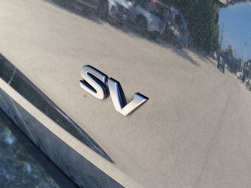 Used 2024 Nissan Rogue SV FWD image 7