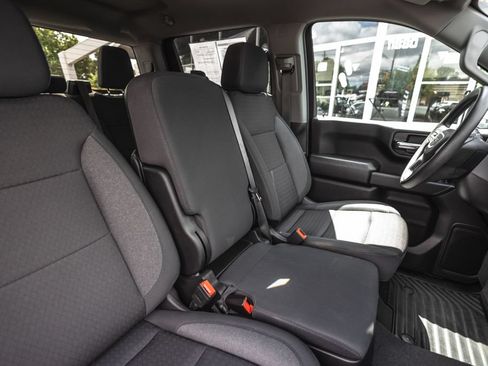 Used 2025 GMC Sierra 1500 Pro w/ Convenience Package AWD/4WD image 33