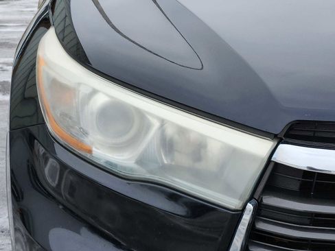 Used 2015 Toyota Highlander XLE image 9