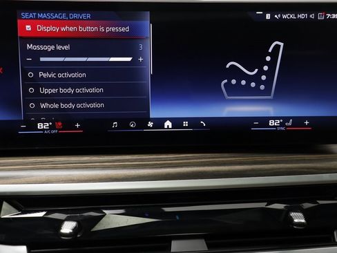 Certified 2025 BMW X7 M60i image 10