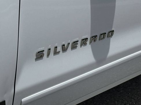 Used 2018 Chevrolet Silverado 1500 LT w/ All Star Edition AWD/4WD image 13