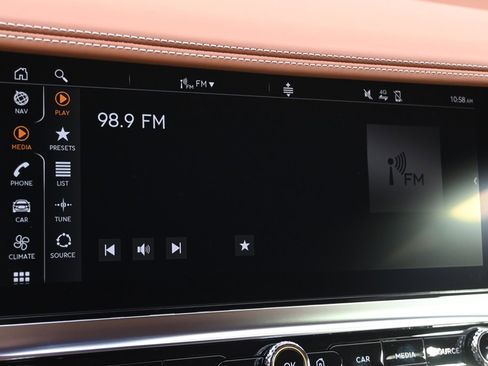 Used 2024 Bentley Continental GT image 32