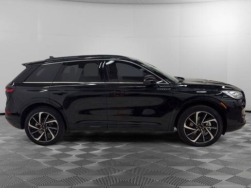 Used 2025 Lincoln Corsair Grand Touring w/ Equipment Group 302A AWD/4WD image 8