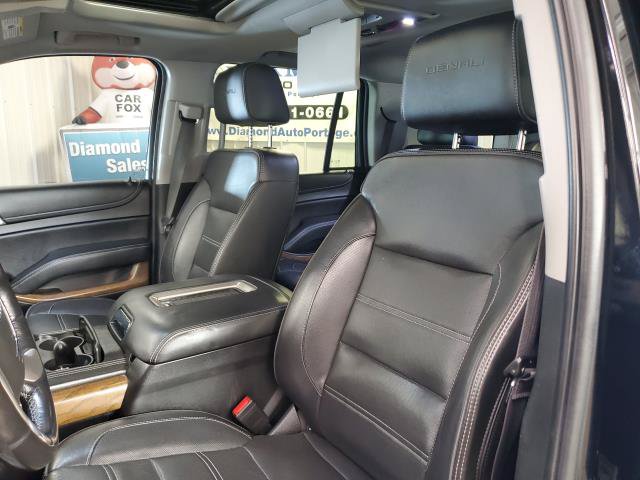 Used 2020 GMC Yukon Denali w/ Denali Ultimate Package AWD/4WD image 19