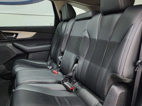 Used 2023 Acura MDX SH-AWD w/ Technology Package image 16