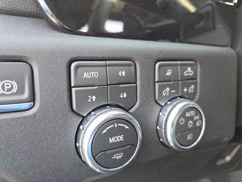 New 2026 GMC Sierra 1500 Elevation w/ Elevation Premium Package image 8