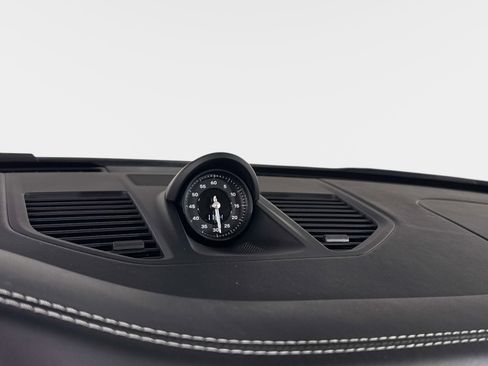 Used 2025 Porsche 911 Targa 4 GTS image 40