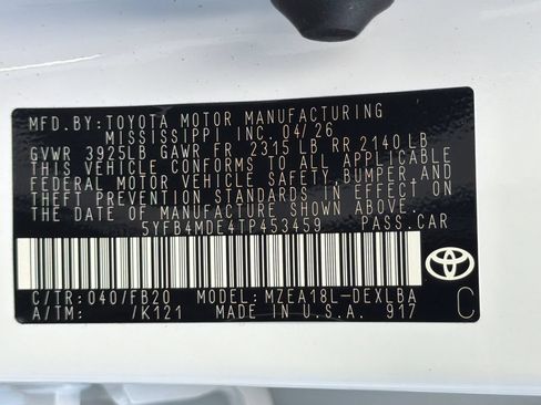 Used 2026 Toyota Corolla LE FWD image 31